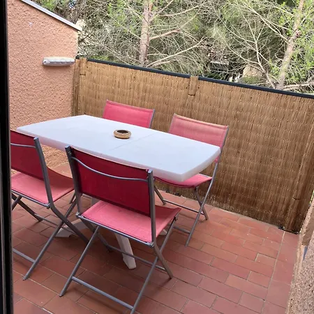 Piscine Proche Village Naturiste - Pinede Apartment *